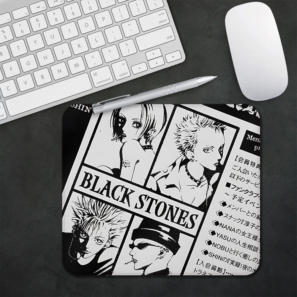 NANA Anime Heroine PC Gamer Small Mousepad